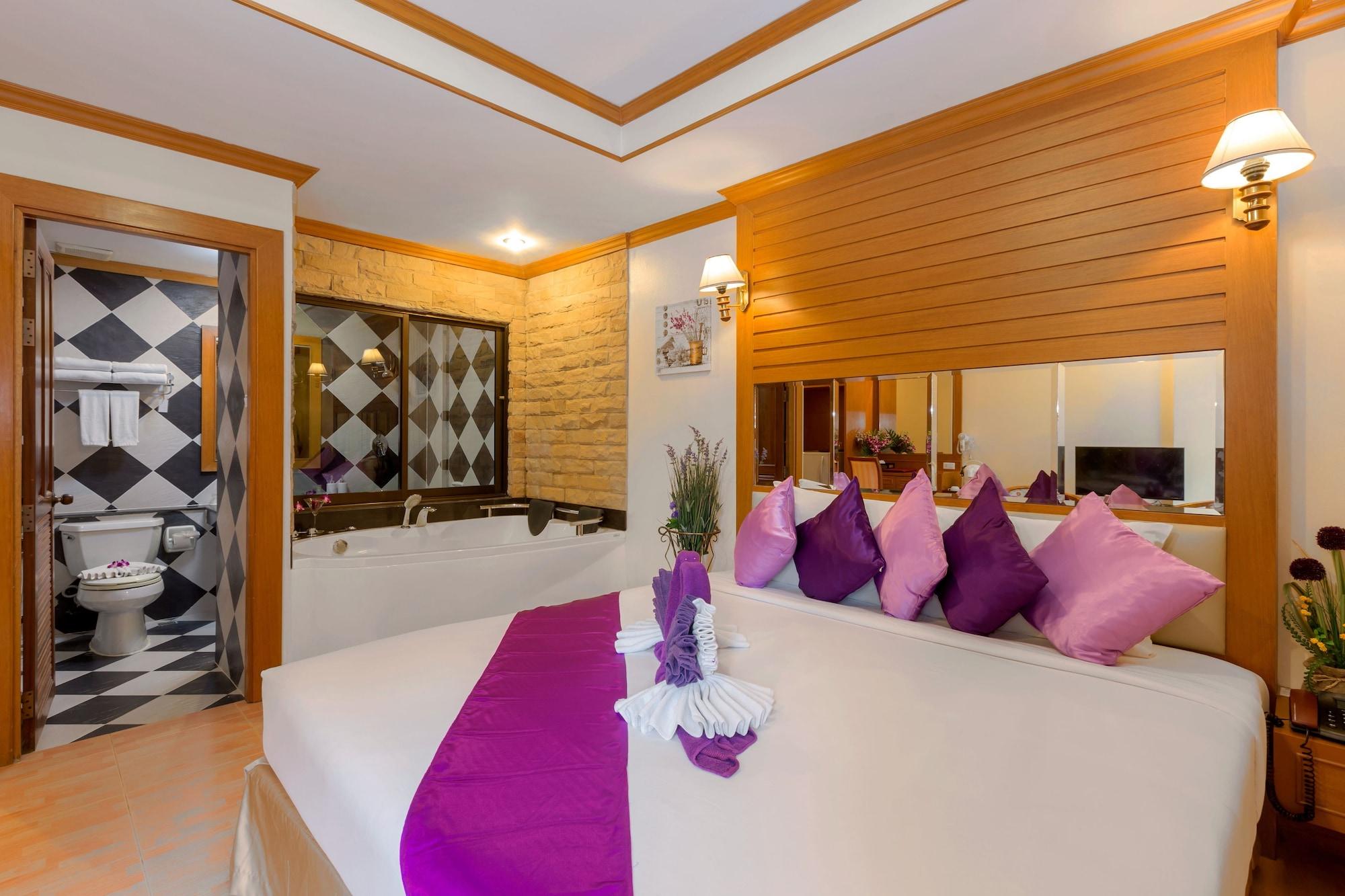 Bangkok Residence Patong Luaran gambar