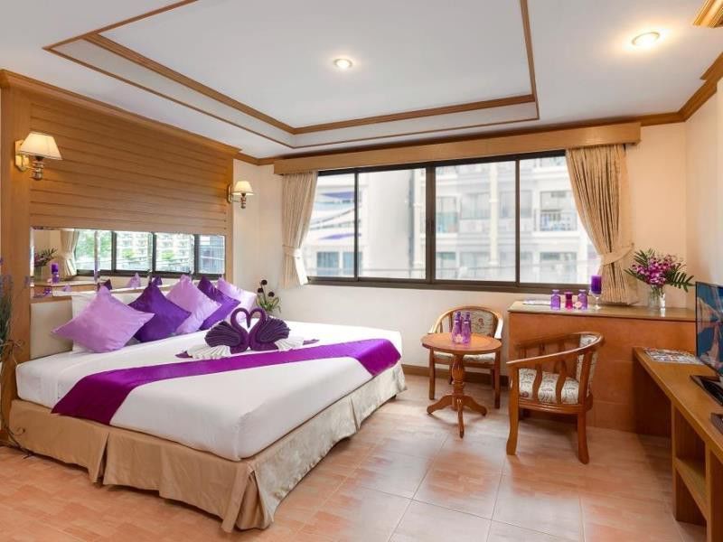 Bangkok Residence Patong Luaran gambar